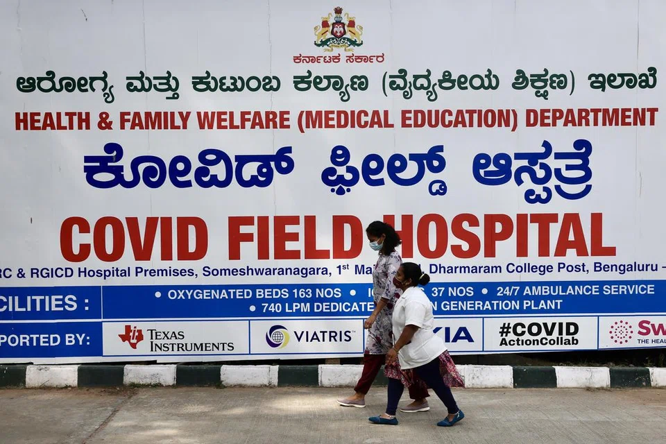 கொவிட்-19 நோய்த்தொற்றால் பாதிக்கப்பட்டவர்களின் எண்ணிக்கை கர்நாடகா, கேரளா உள்ளிட்ட 10 மாநிலங்களில் அதிகரித்து வருவதாக இந்திய சுகாதார அமைச்சு அறிவித்துள்ளது.