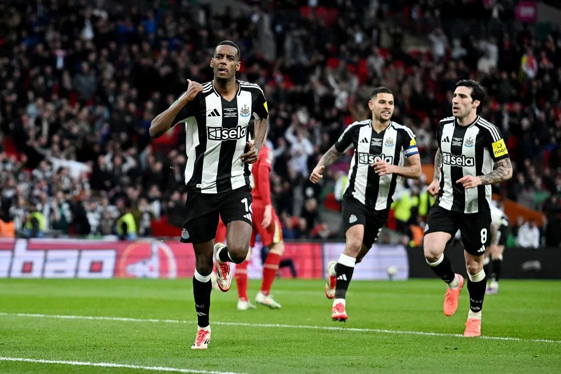 சிங்கப்பூரில் விளையாடும் ஆர்சனல், நியூகாசல், ஏசி மிலான் அணிகள்