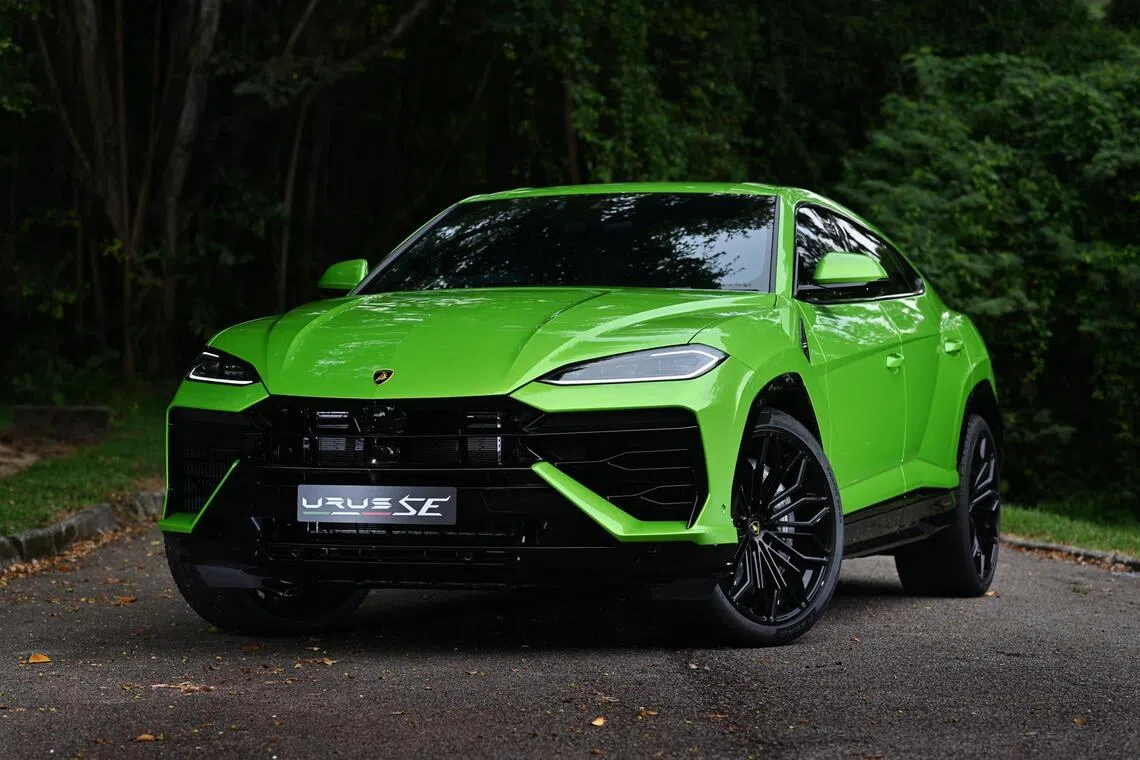 லம்போர்கினி காரை விற்ற மாது $20,000 செலுத்த உத்தரவு