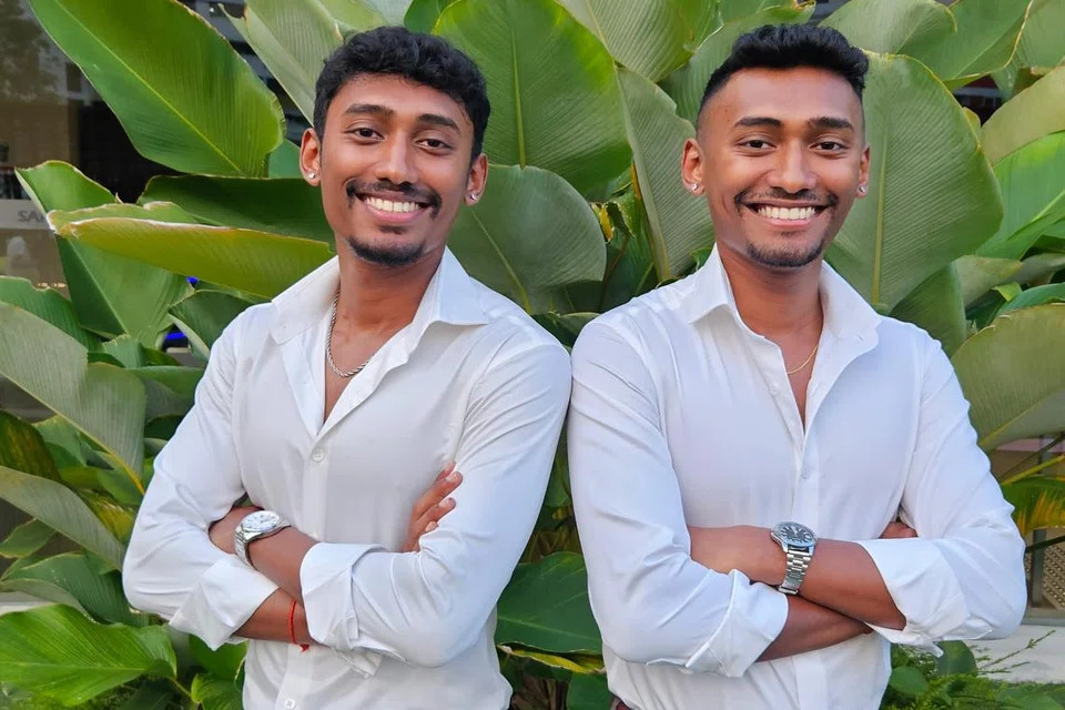 தீபன் ஸ்ரீதரன், திவ்யன் ஸ்ரீதரன்.