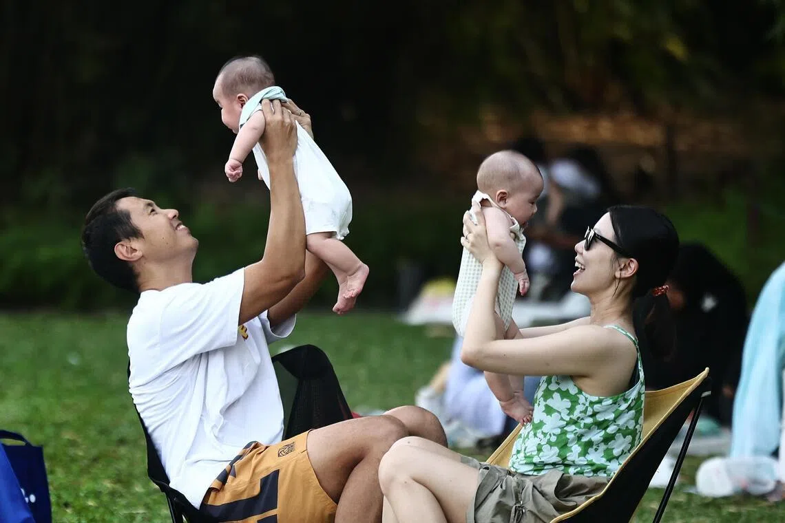 குறைந்த வருமானக் குடும்பங்கள் வேலை தேட கூடுதல் ஆதரவு 