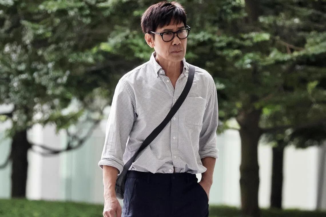 விபத்தில் மோட்டார்சைக்கிளோட்டிக்குக் கடும் காயம் விளைவித்ததாக முன்னாள் நடிகர்மீது குற்றச்சாட்டு