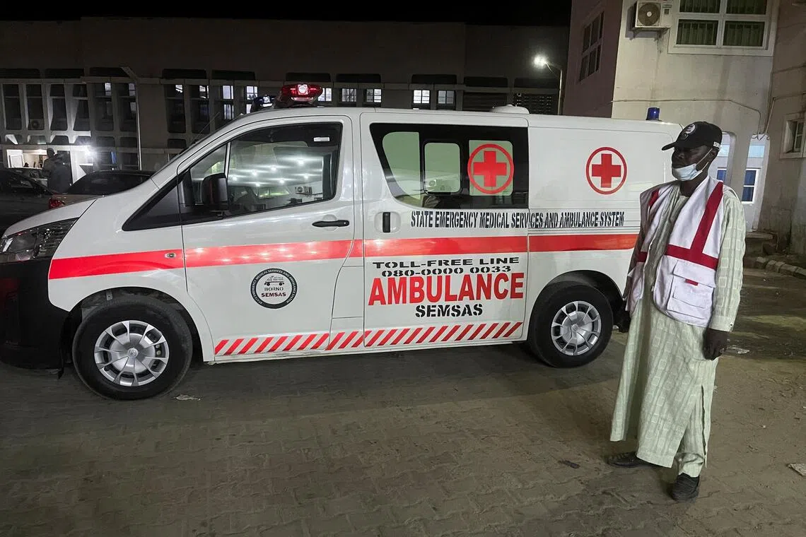 நைஜீரிய பள்ளிவாசலில் குண்டு வெடிப்பு: ஐவர் கொல்லப்பட்டனர்