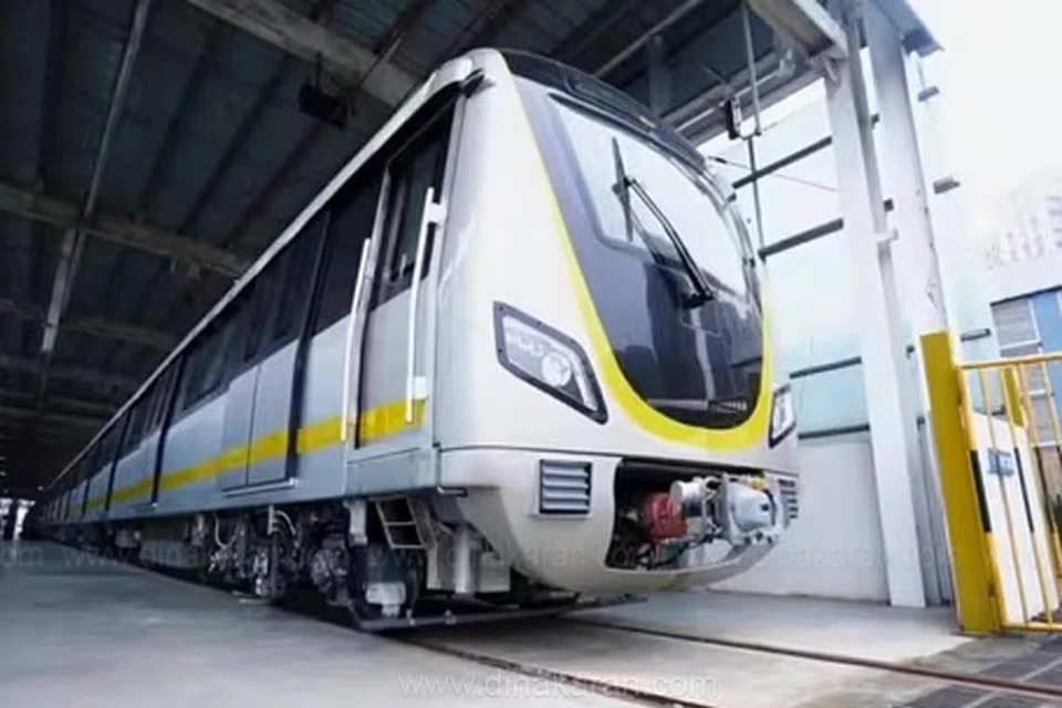 இரண்டாம் கட்ட மெட்ரோ ரயில் திட்டத்தில் 43 கிலோ மீட்டர் தூரத்துக்கு சுரங்கப்பாதை அமைக்கப்பட உள்ளது.