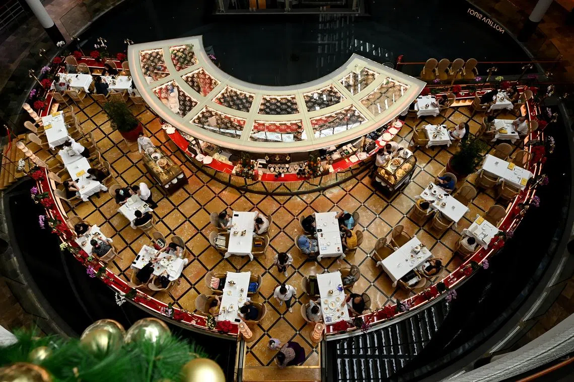 வெளிநாட்டு ஊழியர்களைப் பணியமர்த்துவதை எளிதாக்க சில்லறை வணிகர் சங்கம் கோரிக்கை