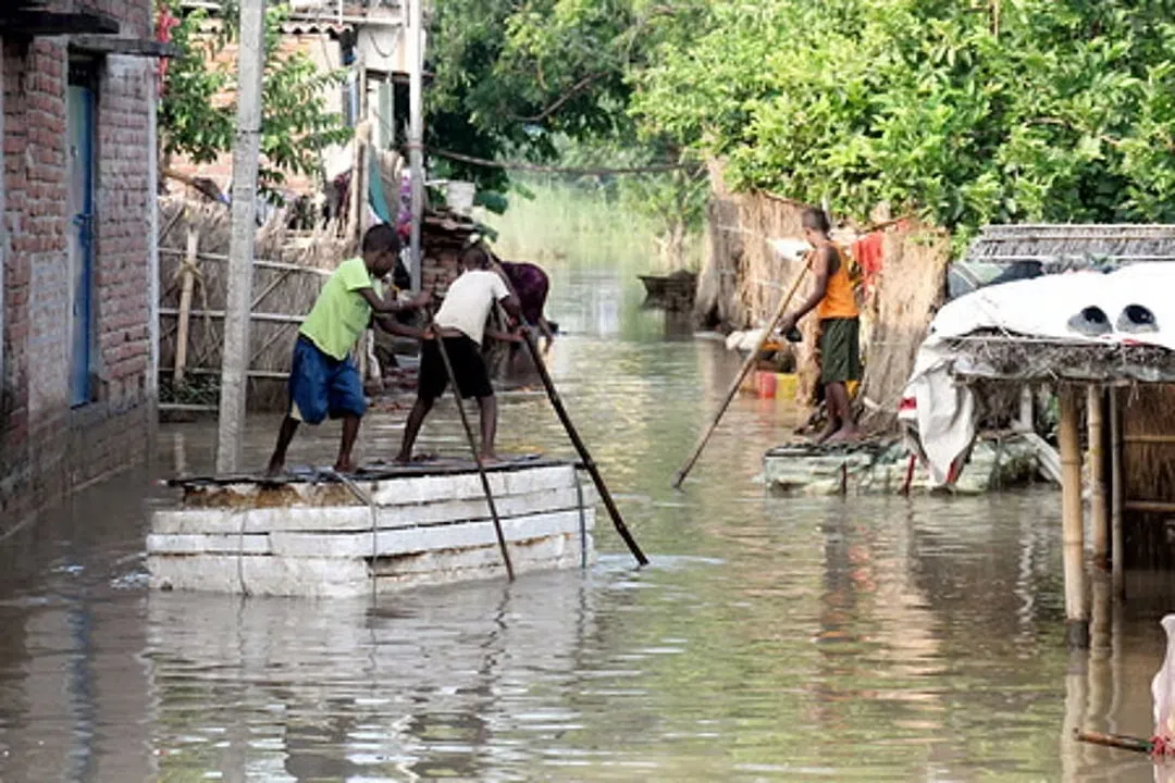 பீகாரில் தொடரும் மழை வெள்ளம்: 40 லட்சம் பேர் பாதிப்பு