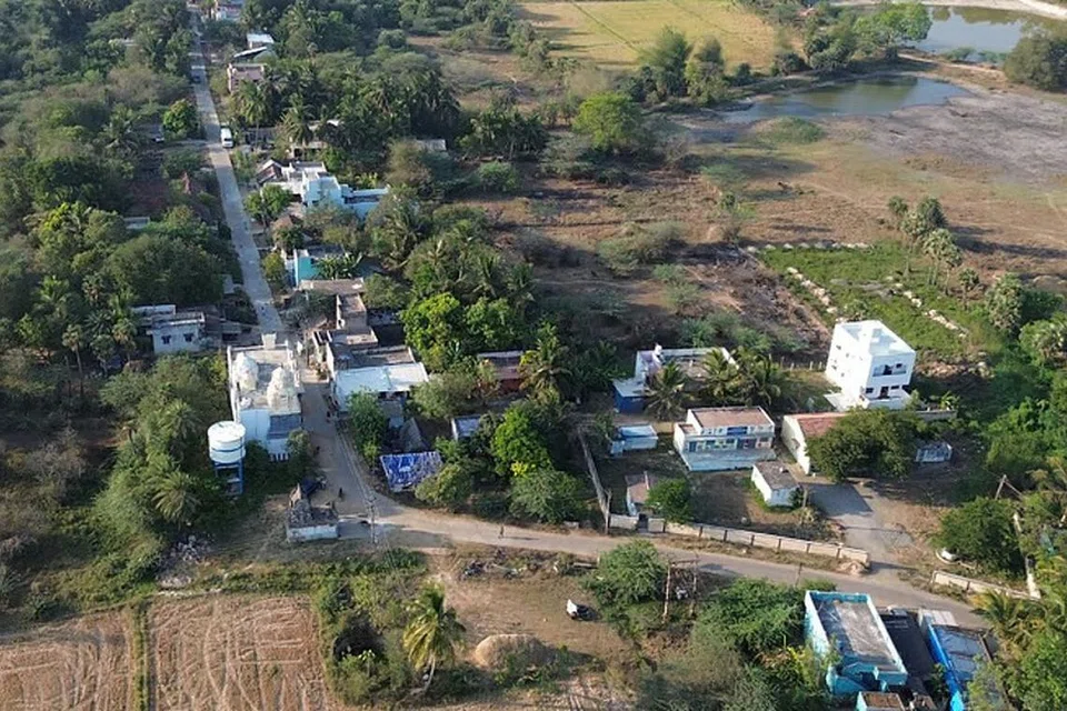 விமான நிலையம் அமைக்கப்படுவதால் பாதிக்கப்படவுள்ள சிற்றூர்களில் ஒன்றான நாகப்பட்டு.