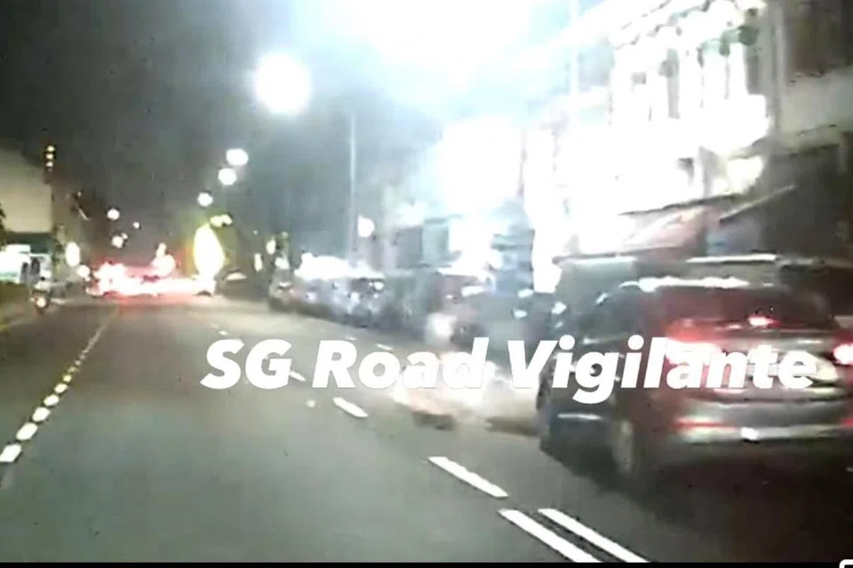 விபத்து தொடர்பான காணொளியிலிருந்து எடுக்கப்பட்ட படம்.