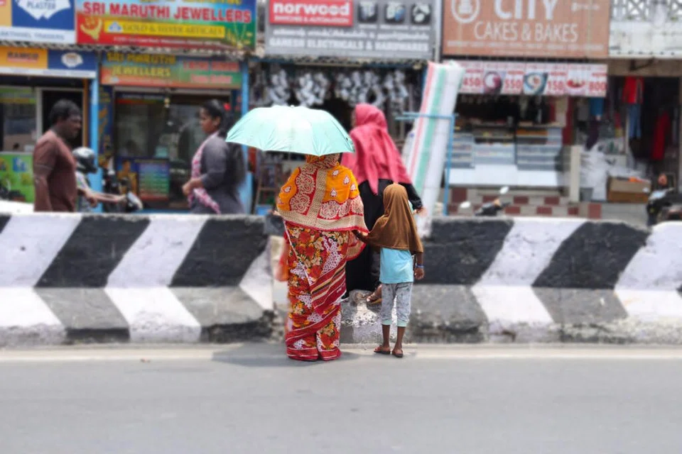 அதிக வெப்பத்தை எதிர்நோக்கவிருக்கிறது தமிழகம்.