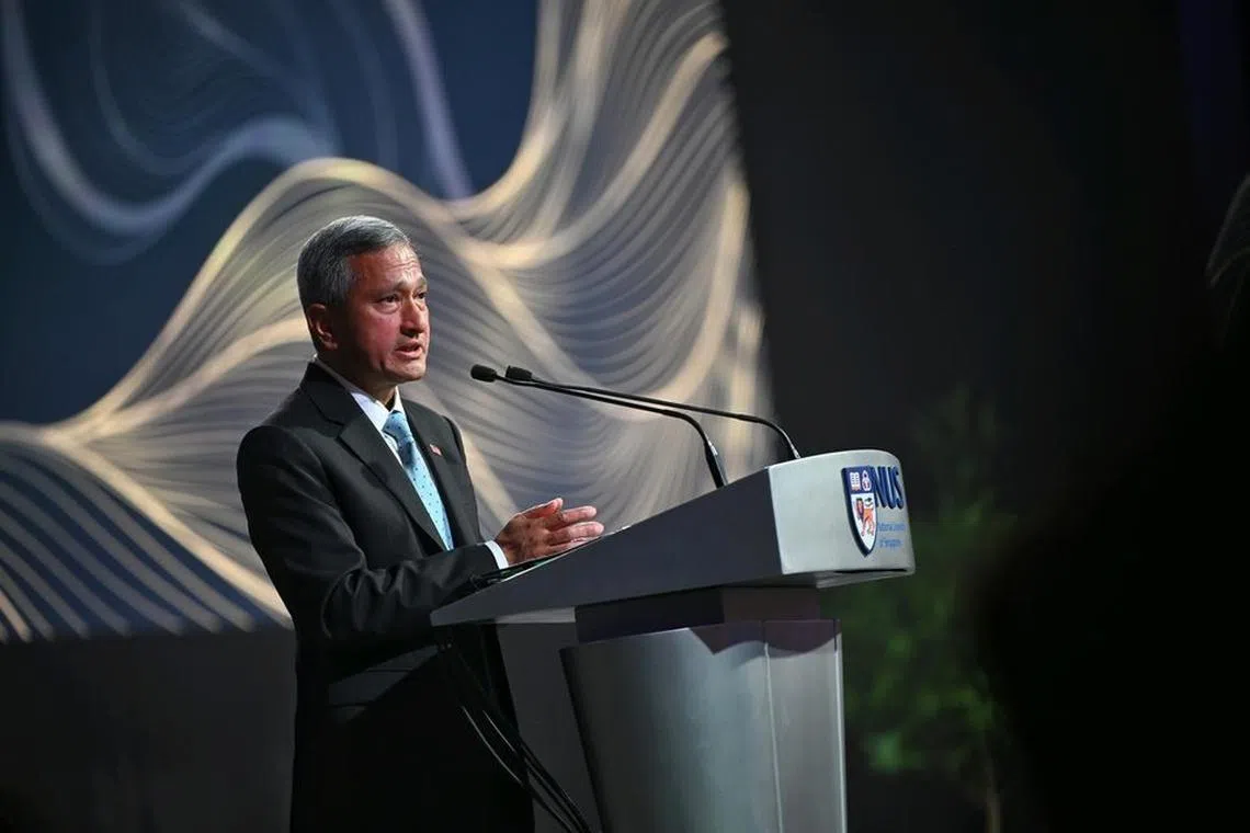 சிங்கப்பூர் தேசிய பல்கலைக்கழகம் திறனாளர்கள் புகலிடமாக வேண்டும்