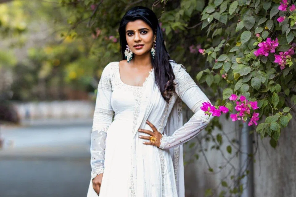 ஒன்றரை ஆண்டுகளுக்குப் பிறகு மீண்டும் தமிழ்ப் படத்தில் நடிக்கிறார் ஐஸ்​வர்யா ராஜேஷ்.