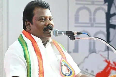தமிழகக் காங்கிரஸ் தலைவர் செல்வப்பெருந்தகை. 