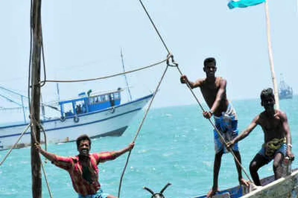 மத்திய கிழக்கில் போர் தீவிரமடைந்துள்ள நிலையில் அங்கிருக்கும் குமரி மீனவர்கள் பதற்றத்துடன் இருப்பதாகக் கூறப்பட்டது.