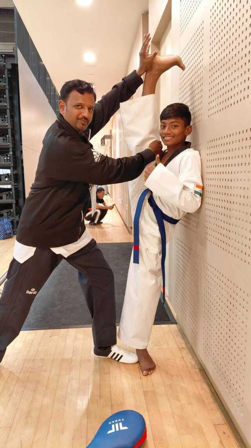 ‘டேடோ’ அனைத்துலகப் போட்டிகளில் திவாகர், திரு யுவராஜ்.