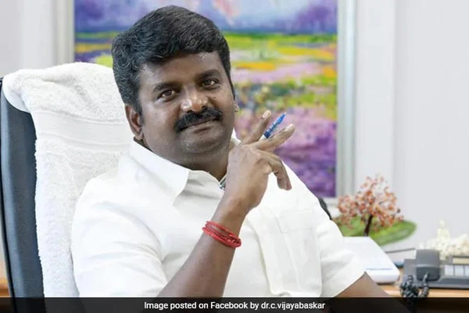 அதிமுக முன்னாள் அமைச்சரும் விராலிமலை தொகுதி சட்டமன்ற உறுப்பினருமான சி.விஜயபாஸ்கர்.