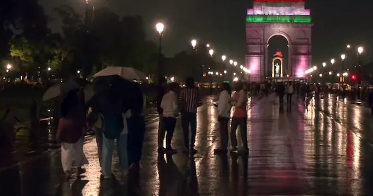 உத்தராகண்ட்டில் நிலநடுக்கம், டெல்லியில் நில அதிர்வு