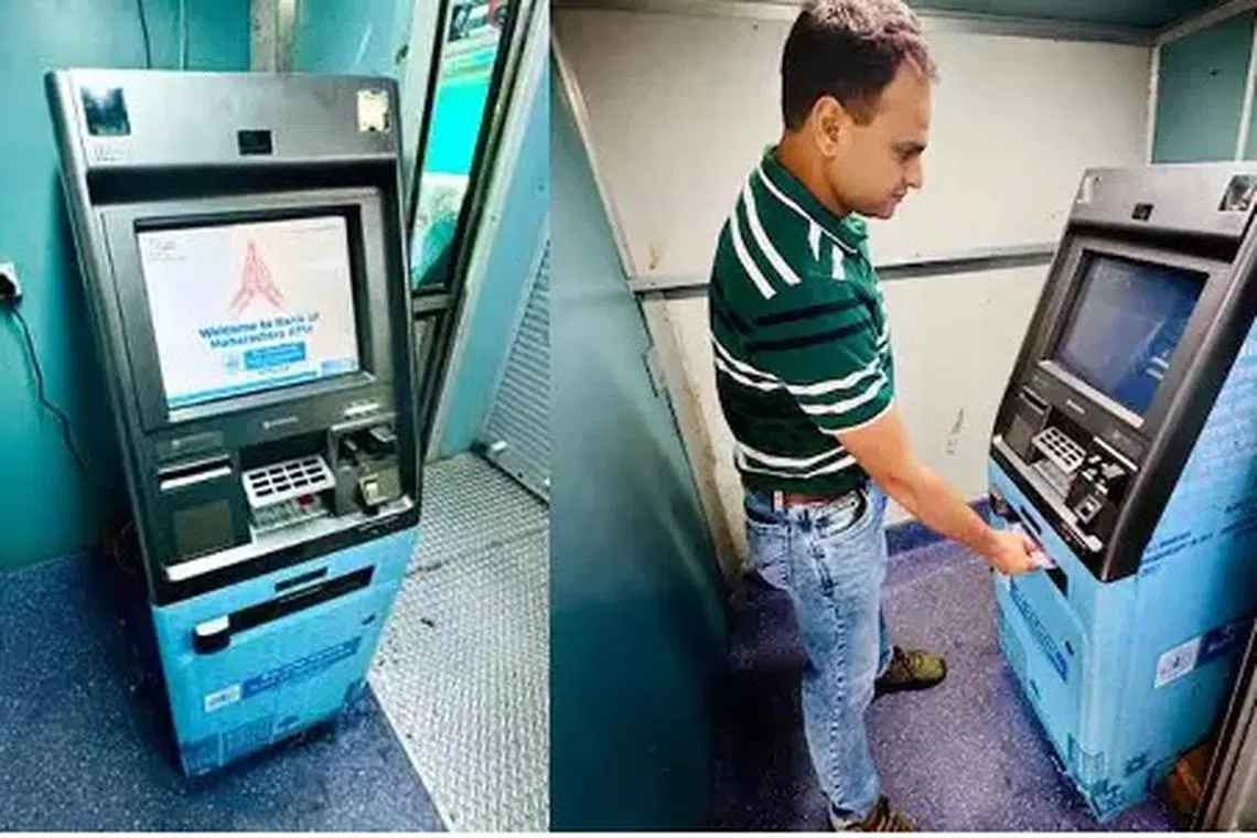 இந்தியாவில் முதல்முறையாக 
ரயிலில் ‘ஏடிஎம்’ சேவை