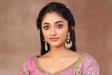  பிரீத்தி முகுந்தன்.