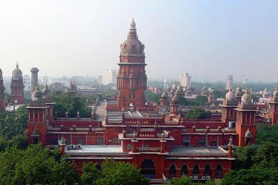 சென்னை உயர் நீதிமன்றம்.