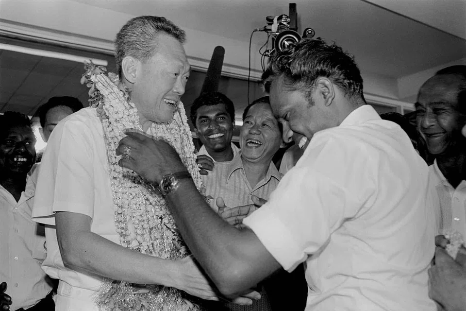 1976ல் திரு லீ குவான் இயூ.