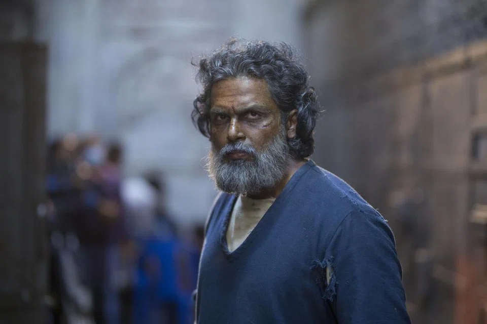  சர்தார் படத்தில் கார்த்தி இரண்டு வேடங்களில் நடித்திருந்தார்.