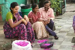  ‘பாட்டில் ராதா’ படத்தில் இடம்பெறும் ஒரு காட்சி.