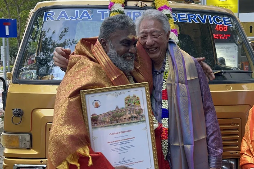 b99770a6-4816-4213-b7ab-d1b957adcfcc