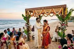 ‘பீச் வெட்டிங்’ எனப்படும் கடற்கரைத் திருமணத் திட்டம் தொடங்கப்பட்டுள்ளது.