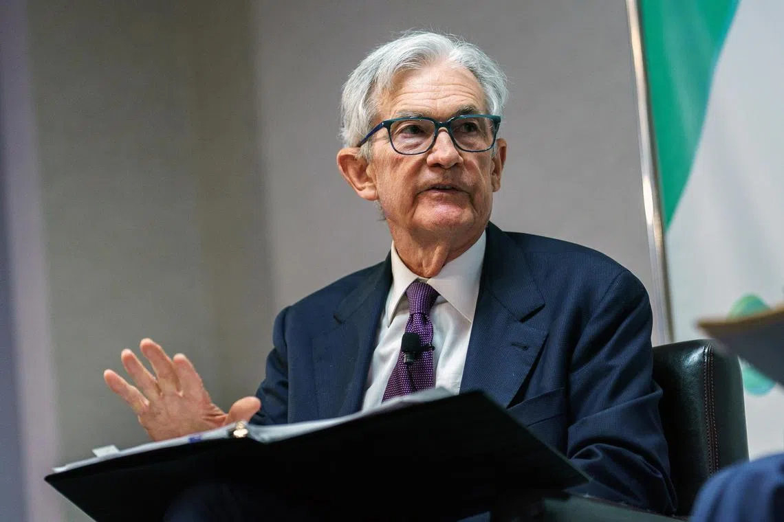 அதிக வரி விலைவாசியை உயர்த்தும்: அமெரிக்க மத்திய வங்கித் தலைவர்