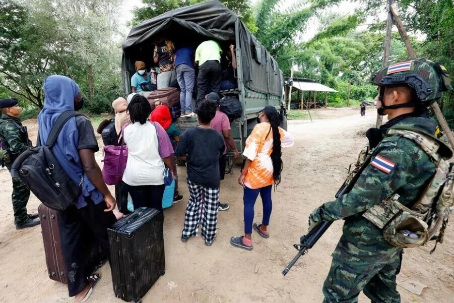 மியன்மார்: மோசடி நிலையங்களில் வேலை செய்த 10,000க்கும் மேற்பட்ட வெளிநாட்டவர்கள் கைது