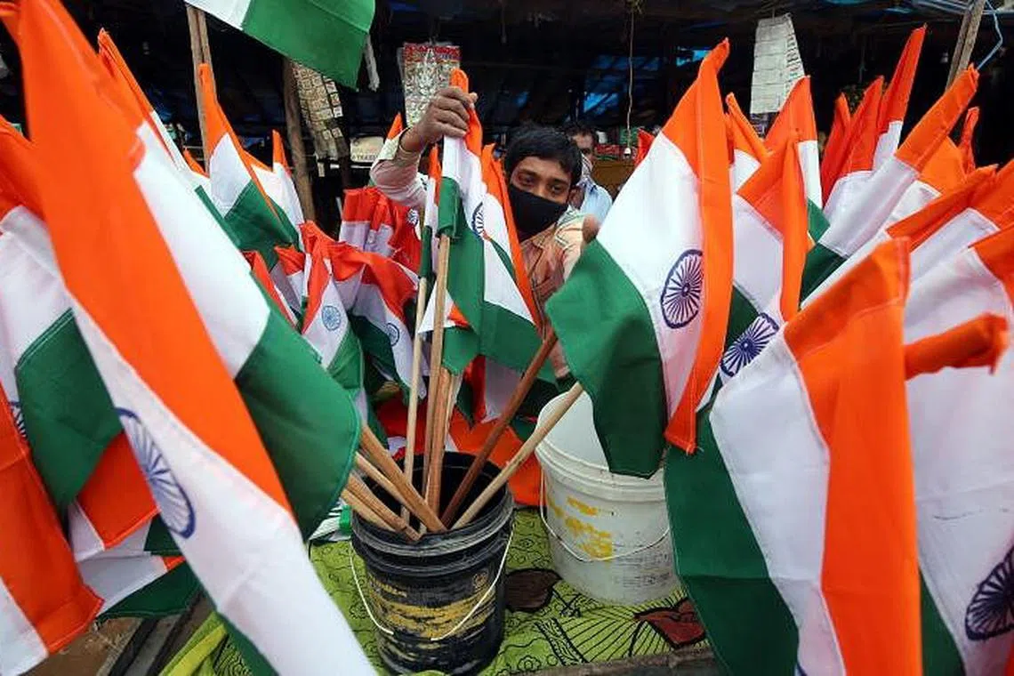 13 ஆண்டுகளில் 1.8 மி. பேர் இந்தியக் குடியுரிமையை விட்டுக்கொடுத்தனர்