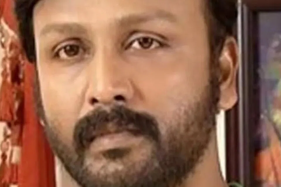 நடிகர் நேத்ரன்.