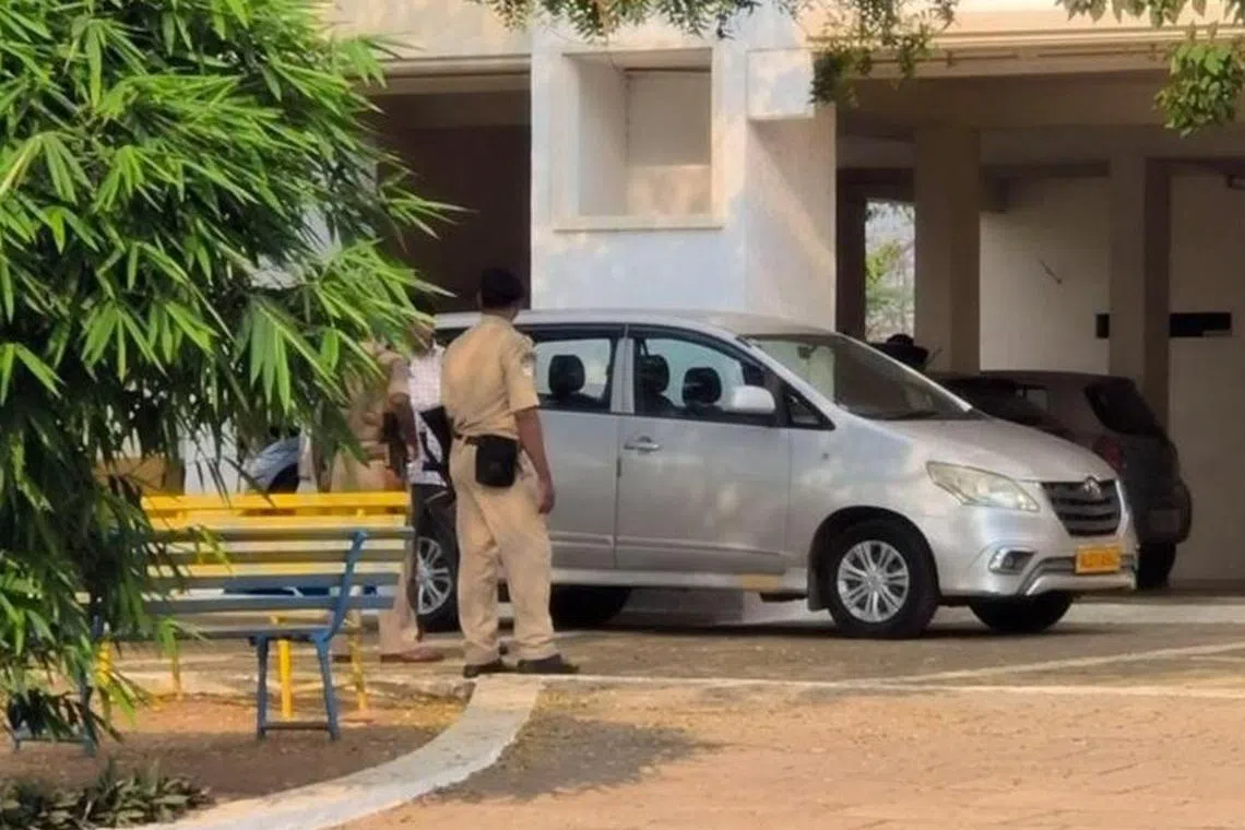 செந்தில் பாலாஜியின் நண்பர்கள் வீடுகளில் அதிரடிச் சோதனை