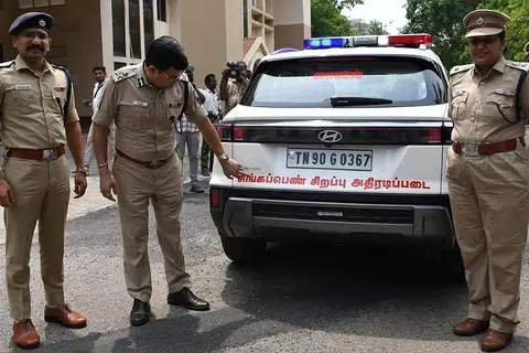 சேலம் மாநகரக் காவல்துறை ஆணையர் அனில் குமார் கிரி மேற்பார்வையில், ‘சிங்கப்பெண் சிறப்பு அதிரடிப்படை’ அமைக்கப்பட்டுள்ளது.