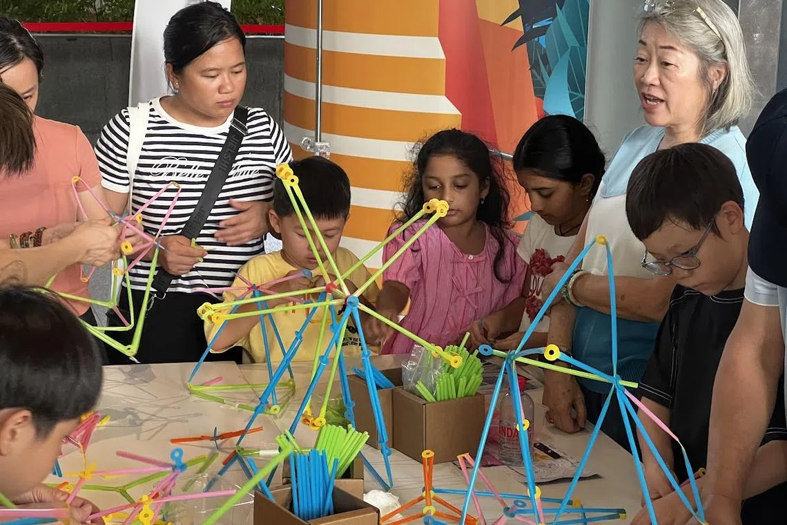 சிறுவர்களை அறிவியலால் கவர்ந்த ‘ஸ்டீம் லேப்’