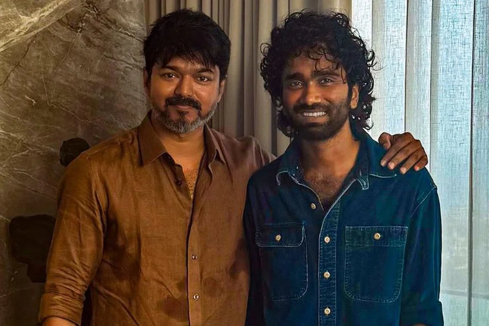 விஜய்யை சந்தித்த நடிகர் பிரதீப் ரங்கநாதன்.