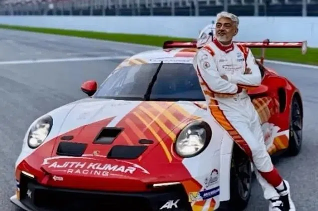 அத்துமீறும் ரசிகர்கள்: அறிவுரை கூறிய அஜித்