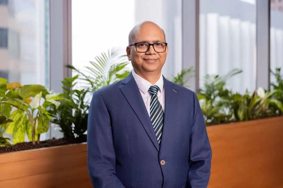 டாடா கன்சல்டன்சி சர்விசஸ் (TCS) நிறுவனத்தின் சிங்கப்பூர்ப் பிரிவுத் தலைவர் புனித் அகர்வால்.