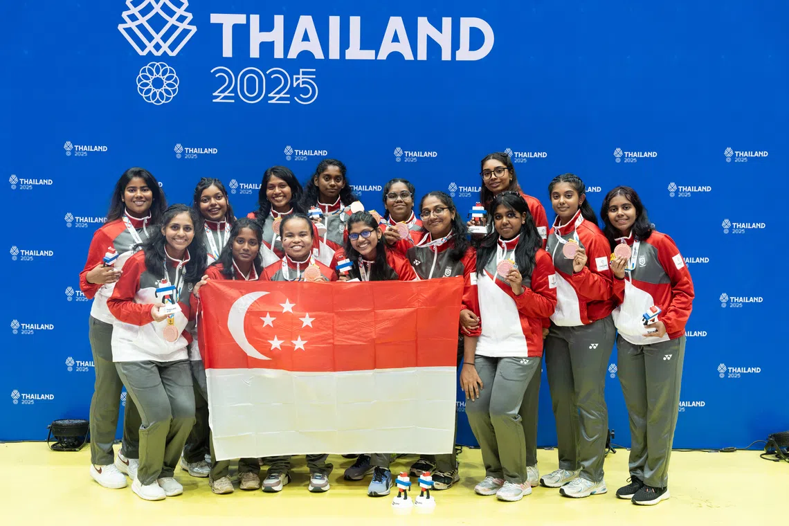 கபடியில் ஆண்கள், பெண்கள்  அணிகளுக்கு வெண்கலம்