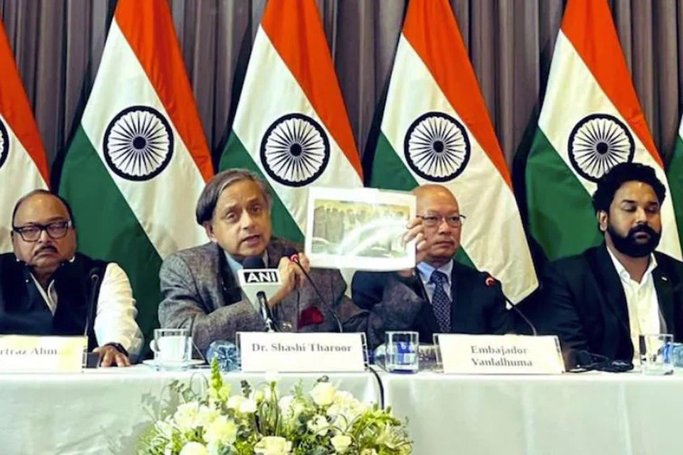 கொலம்பியா சென்றுள்ள இந்தியப் பேராளர்கள் பஹல்காம் தாக்குதல் பற்றிய விரிவான தகவல்களை கொலம்பியா தரப்பிடம் பகிர்ந்துகொண்டனர்.