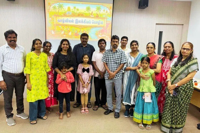 அன்னையர், தாதியரைச் சிறப்பித்த வாழ்வியல் இலக்கியப் பொழில் நிகழ்ச்சி