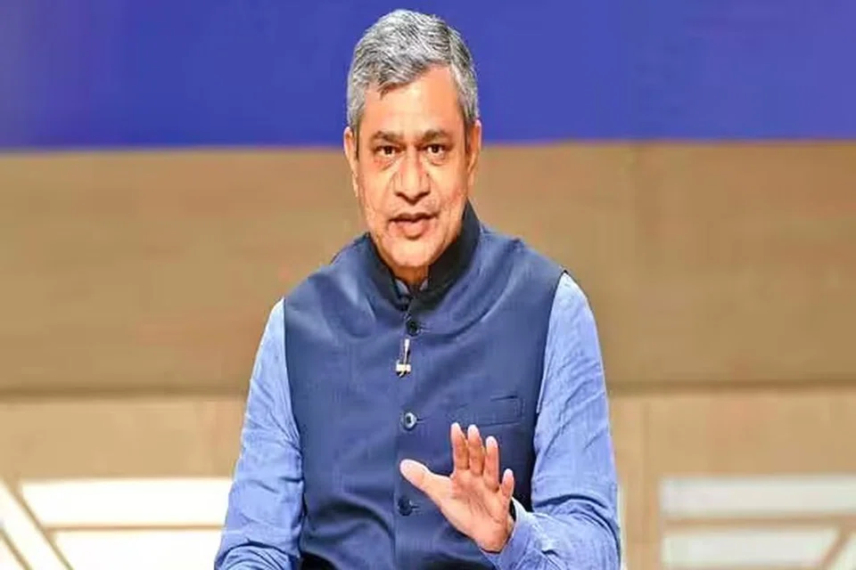 இந்திய ரயில்வே அமைச்சர் அஸ்வினி வைஷ்ணவ்.
