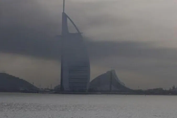 தவறான தகவல் பதிவு; ஐக்கிய அரபு சிற்றரசுகளில் 19 இந்தியர்கள் கைது