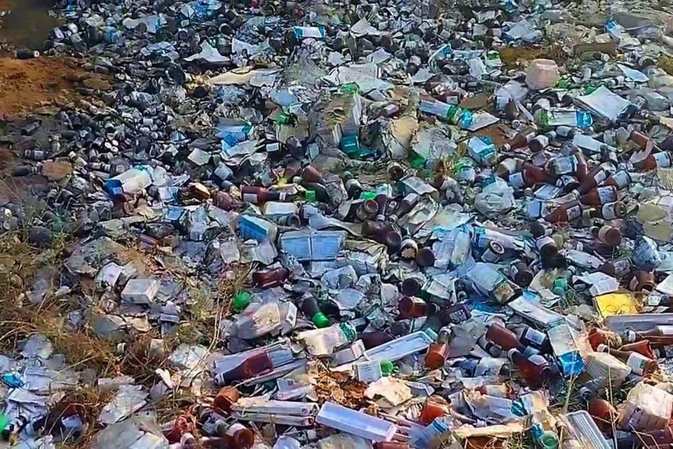 அண்டை மாநிலங்களில் இருந்து மருத்துவக் கழிவுகள் தமிழ்நாட்டில் கொட்டப்படுகின்றன.