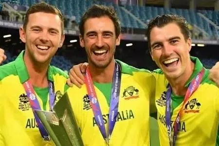 ஆஸ்திரேலிய அணிக்கு பின்னடைவு; டி20 உலகக் கிண்ணப் போட்டியிலிருந்து முக்கிய வீரர் விலகல்