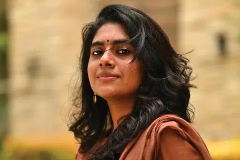 நிமிஷா சஜயன்.