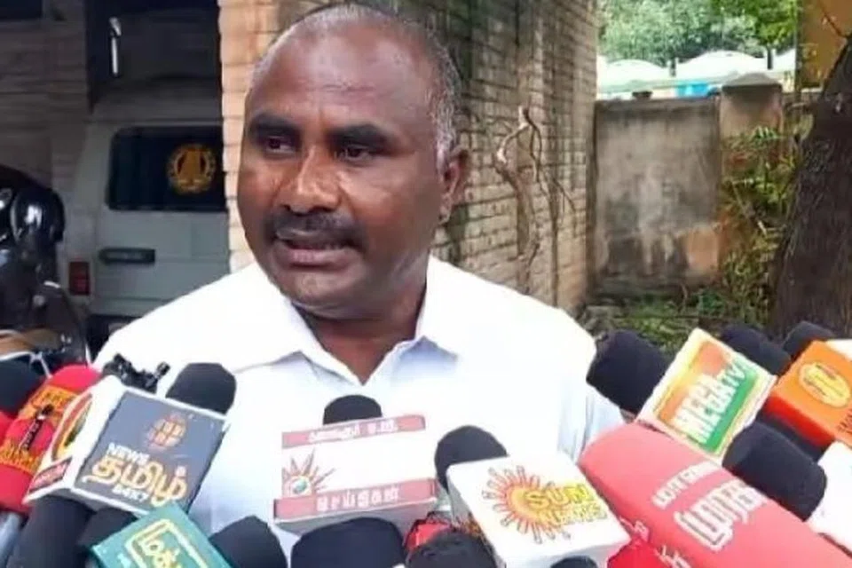 கொடநாடு வழக்கு தொடர்பாக கனகராஜின் சகோதரர் தனபாலிடம் மீண்டும் விசாரணை நடத்த சிபிசிஐடி காவல்துறை முடிவு செய்துள்ளது.