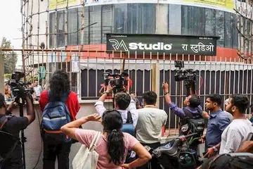 குழந்தைகள் பிணைபிடித்து வைக்கப்பட்ட ‘ஆர்ஏ ஸ்டுடியோ’.