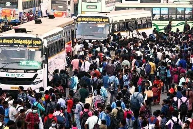 வெறிச்சோடிய சென்னை: பொங்கலுக்கு சொந்த ஊர் சென்ற 19 லட்சம் பேர்