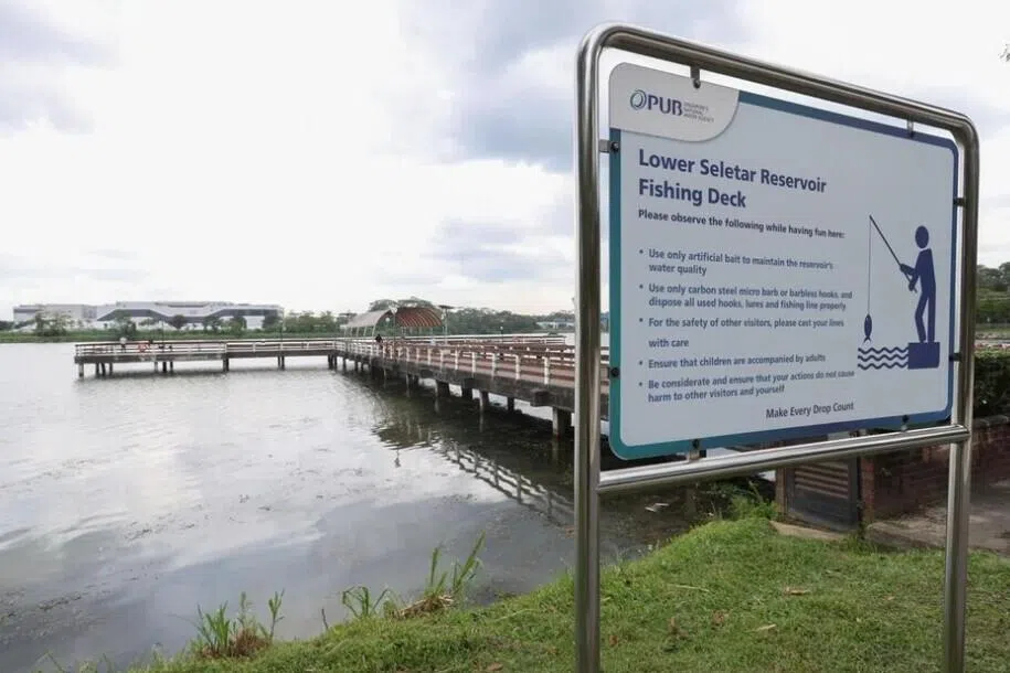 அனுமதி வழங்கப்பட்ட இடங்களில் மட்டும் மீன் பிடிக்கவும்: கவனிப்பாளர்கள்